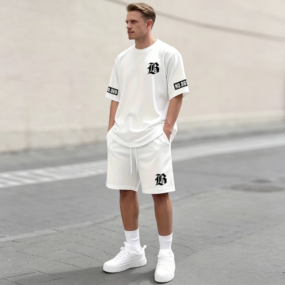 【S-6XL】Nowy męski dres składa się z koszulki i spodenek. Jest prosty, stylowy, wygodny i przewiewny, nadaje się do pracy, biegania i fitnessu.
