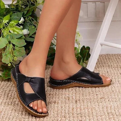 🔥【35-43】👡Új divatos, lezser és kényelmes puha talpú strandpapucs nőknek