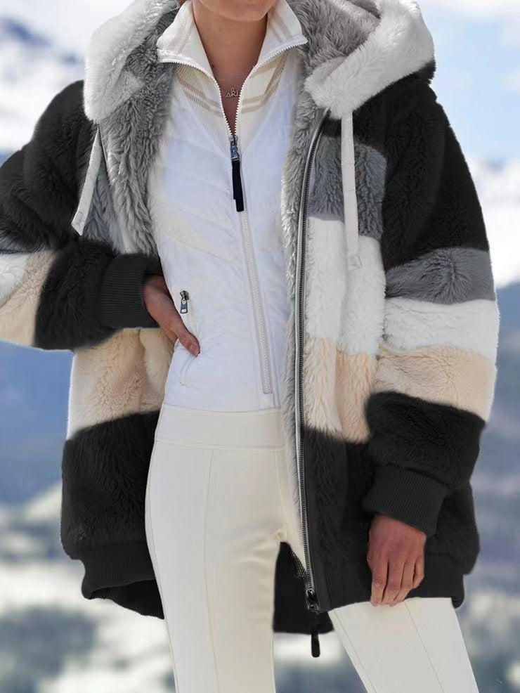 ☃️❄️【Kupite 1, dobite 1 brezplačno】[S-5XL] Ženska jakna 2025 s kontrastnimi črtami iz debelega pliša