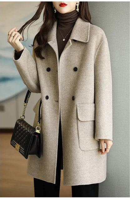 🌈🔥【Vruća rasprodaja · Jesen/Zima 2025】Srednje dugi vuneni kaput – Topao, moderan in udoban