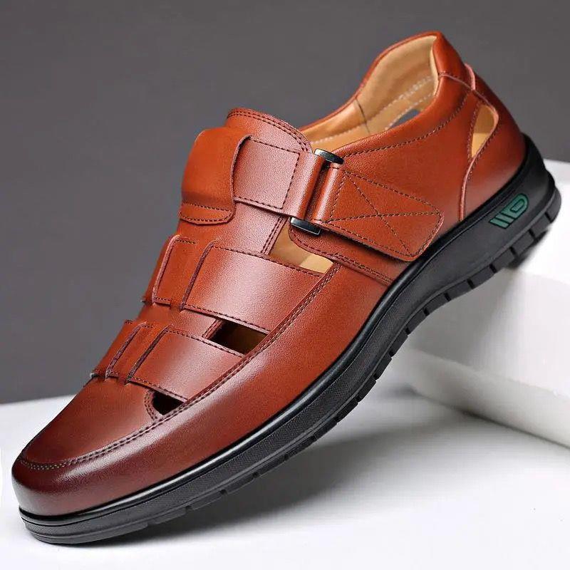 【38-44】👞Sandalias casuales antideslizantes de cuero genuino transpirables con diseño calado para hombre, colección verano 2026